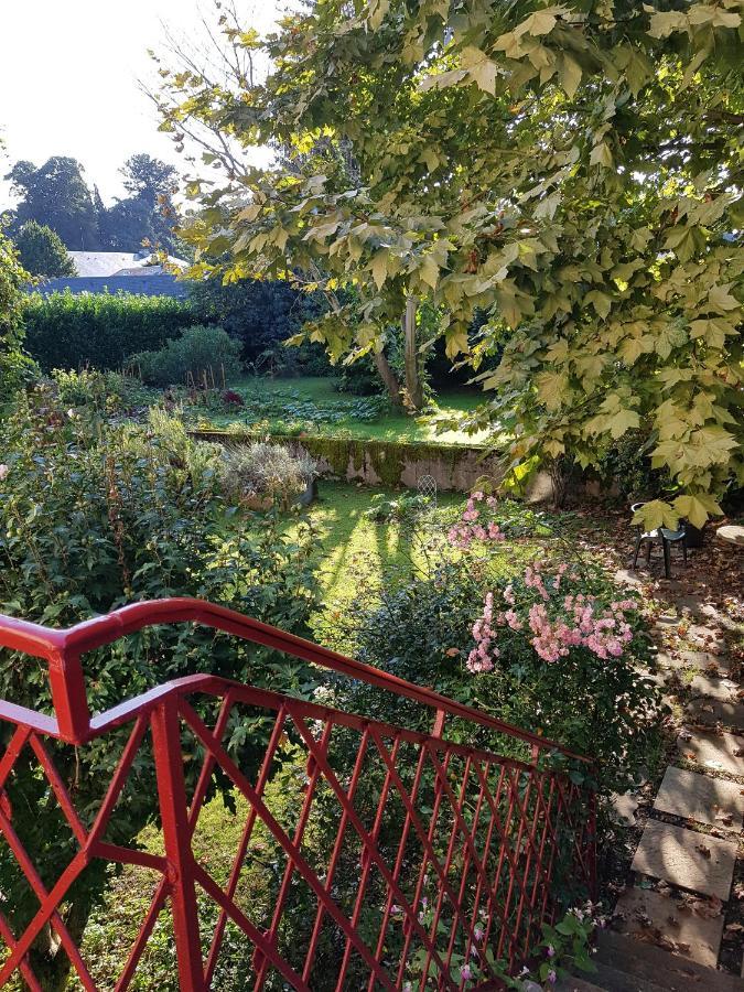 Bed and Breakfast Le Béarn sous les toits Nay  Exterior foto